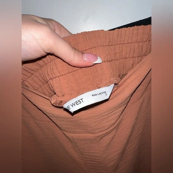 Women's Nine West High Rise Wide-Leg Crop Pants - Picture 3 of 11